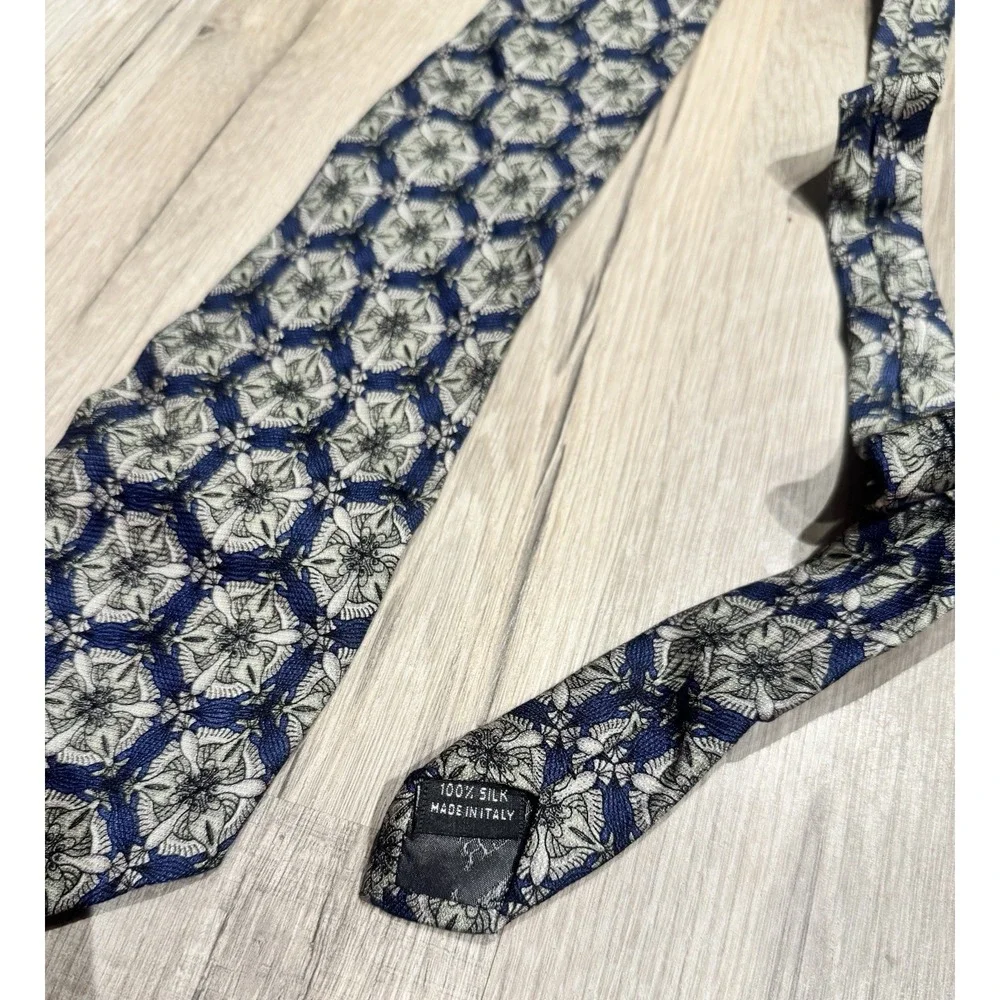 The Art of M.C. Escher 100% Silk Blue/Gray Geometric Woven Classic Men's Tie